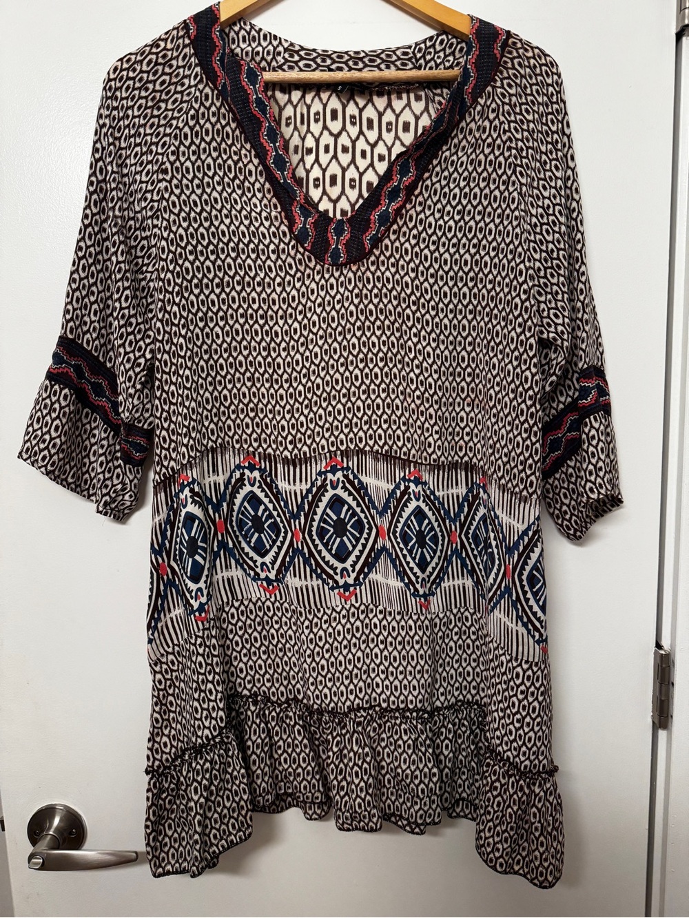 Tolani Sarah Brown - 100% Silk Ikat Print V-Neck Shift Tunic Mini Dress - M